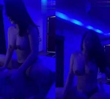 Bà cô giáo vẻ mặt thân thiện nhưng đấy thì khác biệt